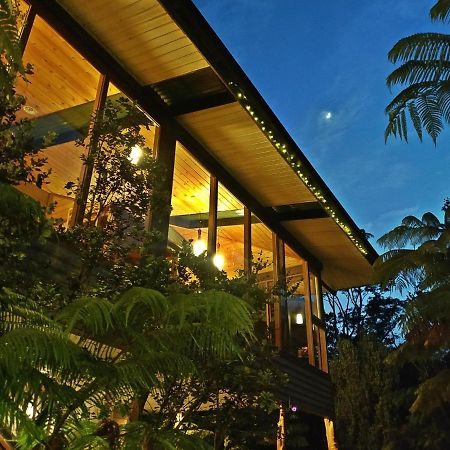 Volcano Inn Bed N Breakfast Ngoại thất bức ảnh