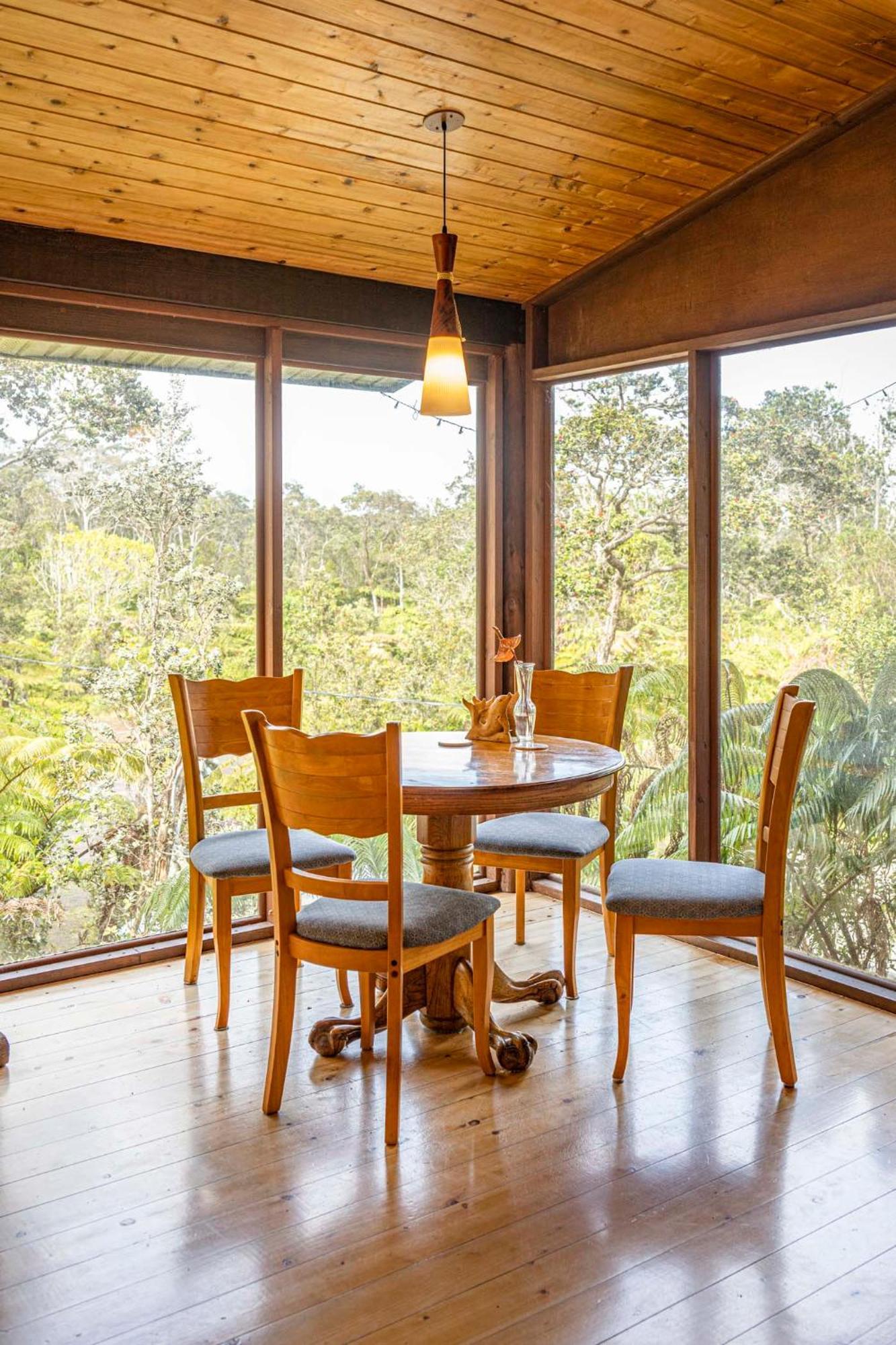 Volcano Inn Bed N Breakfast Ngoại thất bức ảnh