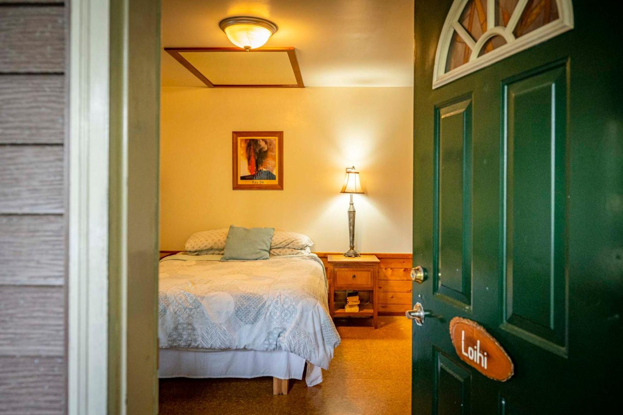 Volcano Inn Bed N Breakfast Ngoại thất bức ảnh