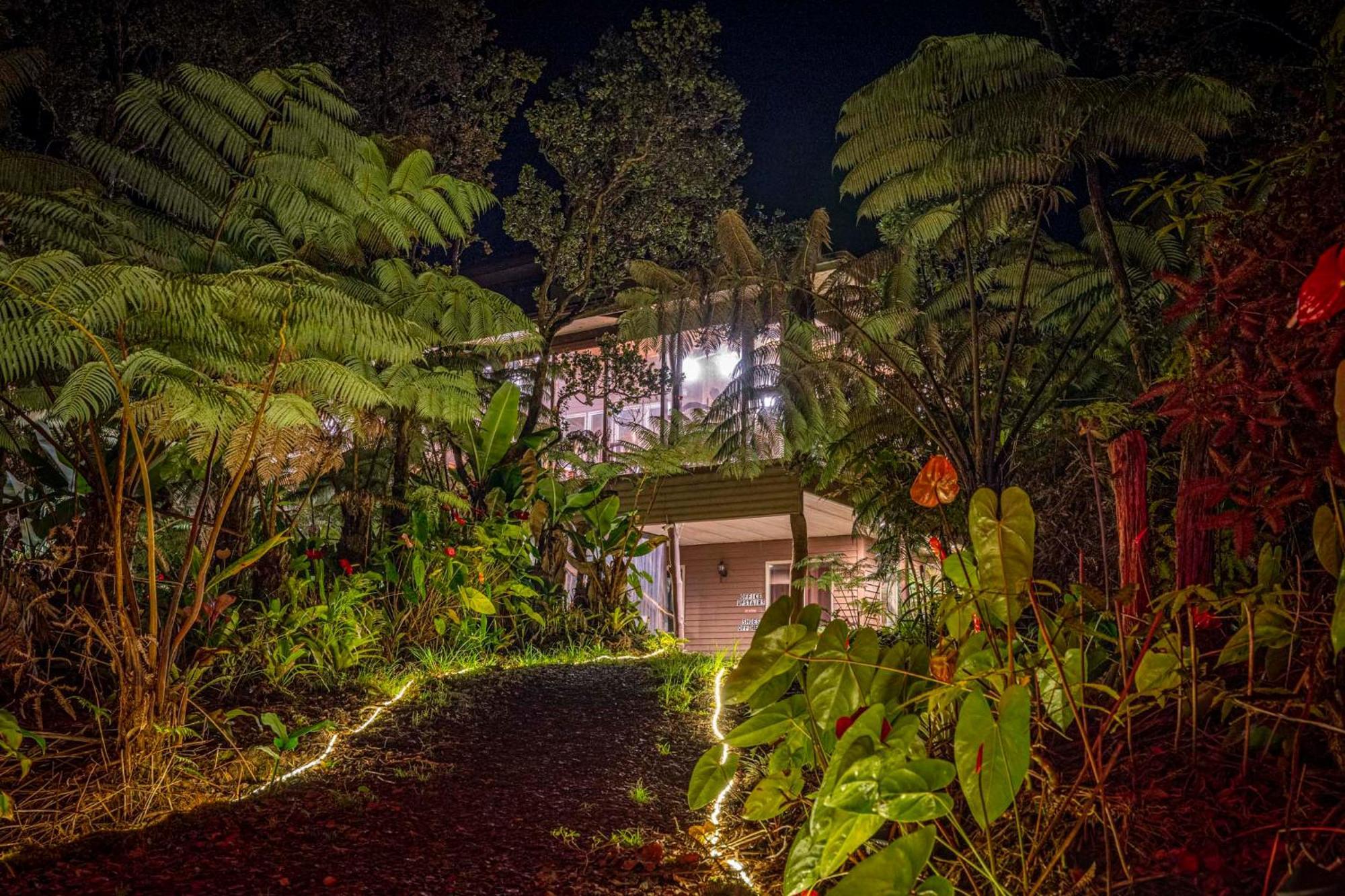 Volcano Inn Bed N Breakfast Ngoại thất bức ảnh