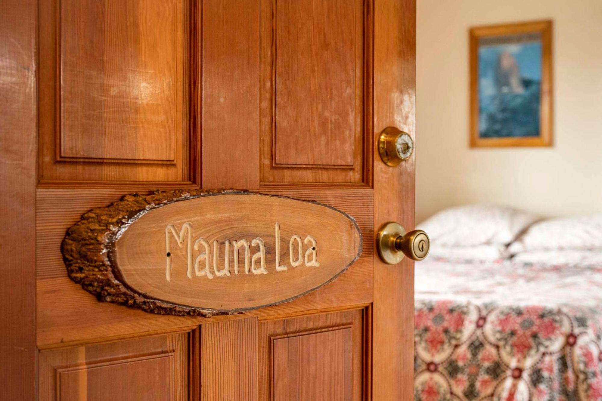 Volcano Inn Bed N Breakfast Ngoại thất bức ảnh